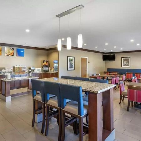 Comfort Inn La Porte Экстерьер фото
