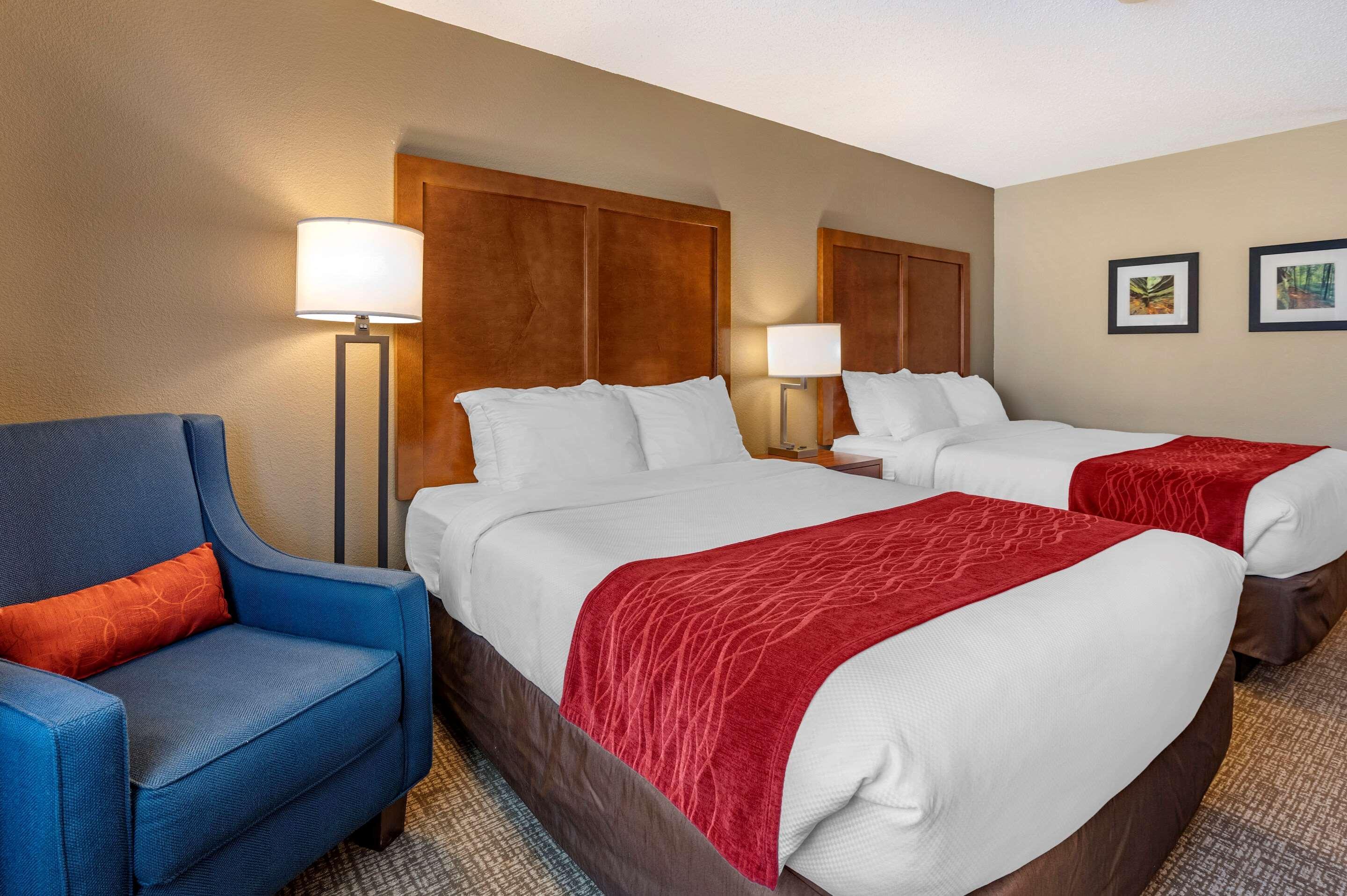 Comfort Inn La Porte Экстерьер фото
