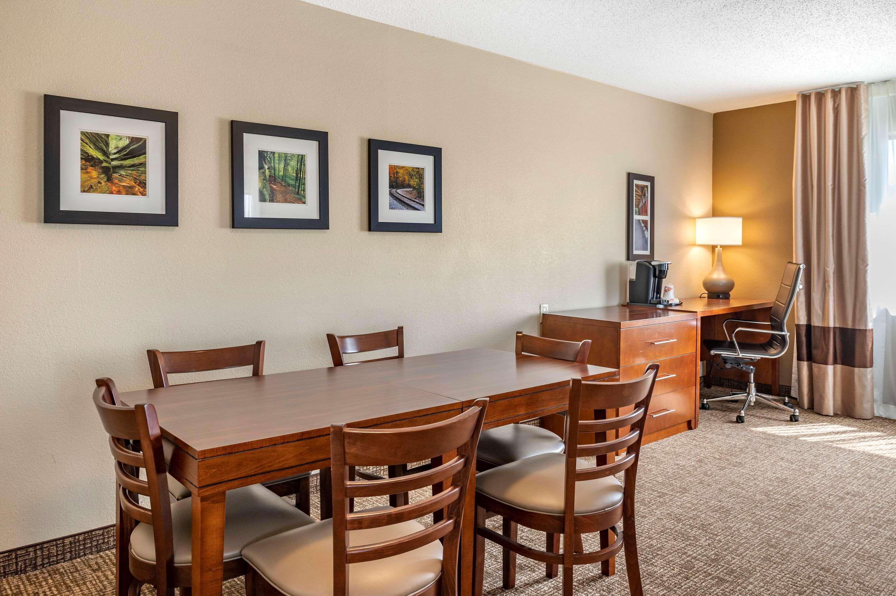 Comfort Inn La Porte Экстерьер фото